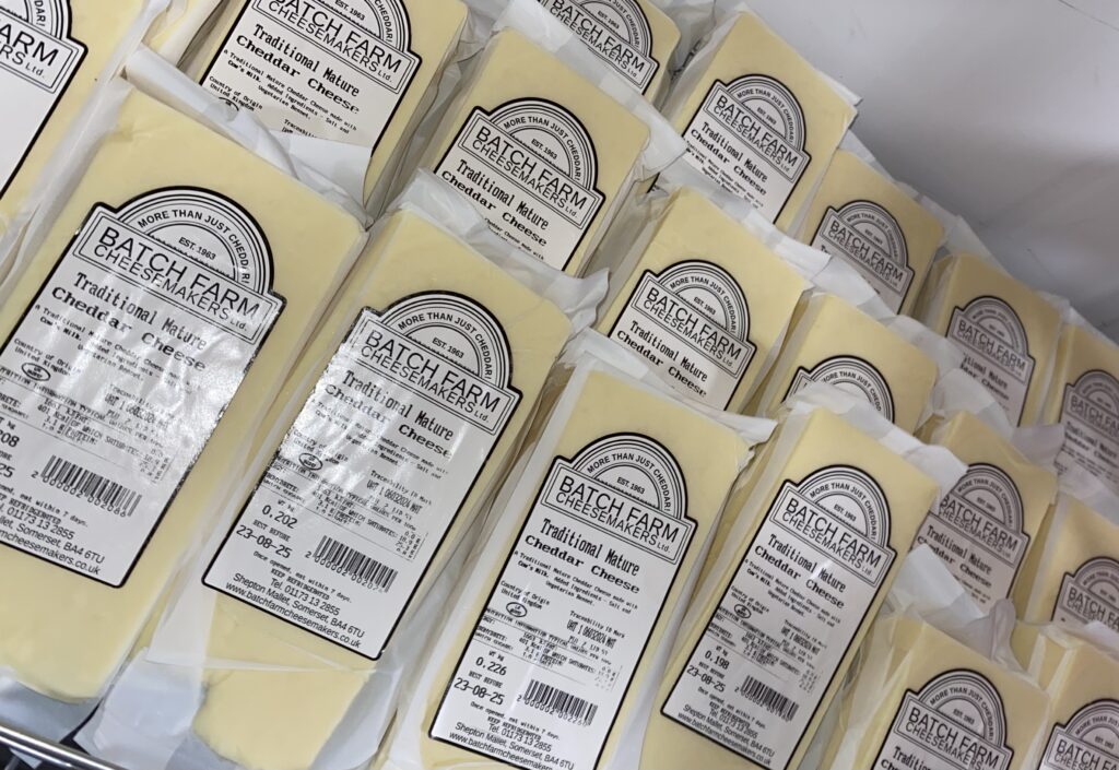 Traditional Mature Cheddar Cheese (matured between 9-12 months) - 200g